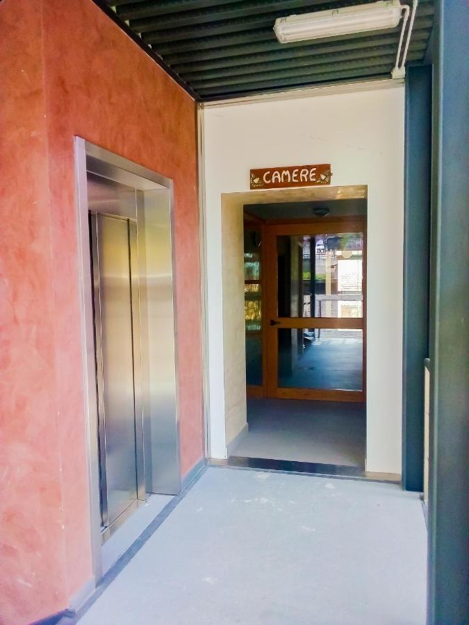 Hotel La Casa Del Popolo Prato Carnico Exteriér fotografie